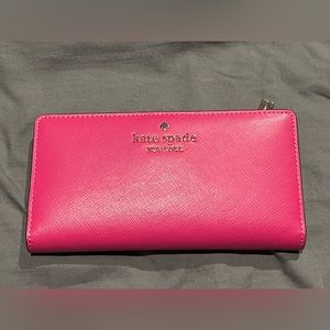 Kate Spade saffiano leather wallet